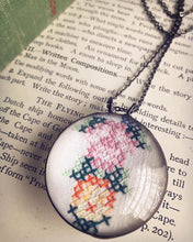 Load image into Gallery viewer, Embroidered Necklace