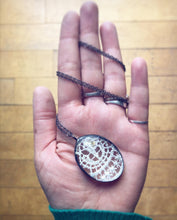 Load image into Gallery viewer, Crochet Necklace