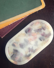 Load image into Gallery viewer, MIXED ROSE PETAL OVAL TRAY