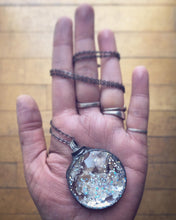 Load image into Gallery viewer, Glitter Necklace